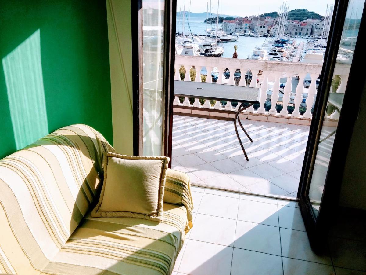Apartments Tiho&Marija Tribunj  Ngoại thất bức ảnh