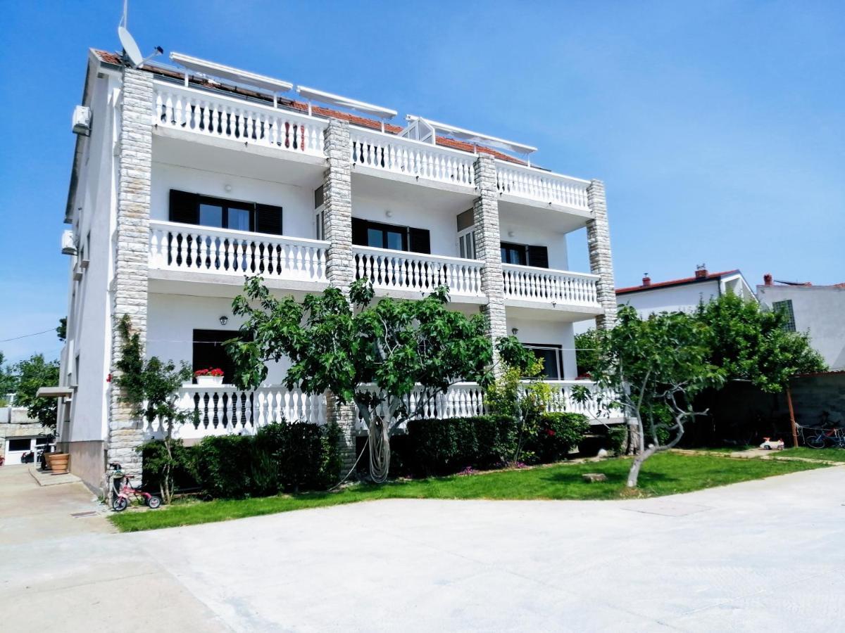 Apartments Tiho&Marija Tribunj  Ngoại thất bức ảnh