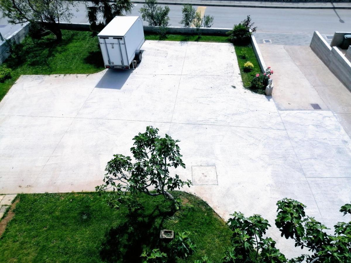 Apartments Tiho&Marija Tribunj  Ngoại thất bức ảnh